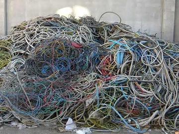 Rame alluminio e batterie al piombo