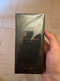 Narciso rodriguez for her