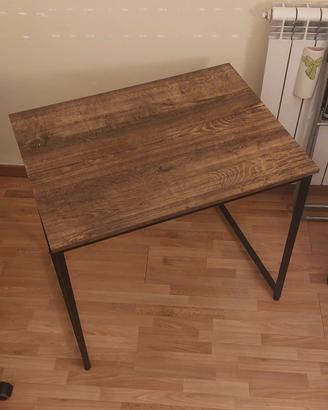 Tavolino/Scrivania in legno 