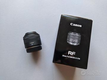 Canon RF 35mm f/1.8 Macro