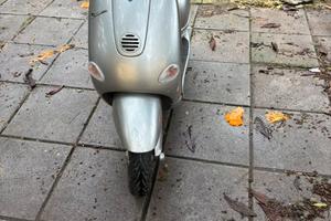 vespa et4 125