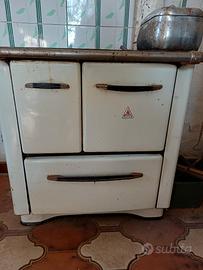 stufa a legna  economica 