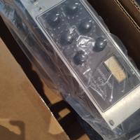 UNIVERSAL AUDIO 6176 - PREAMPLIFICATORE / COMPRESS