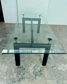 Tavolo LC6 di Cassina