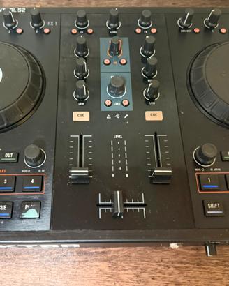 Native Instruments Traktor Kontrol S2 MK2
