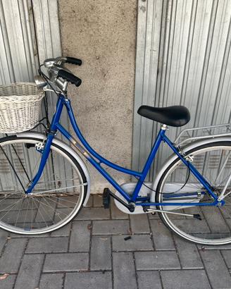 BICICLETTA CON CESTINO