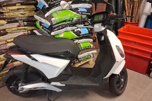 Scooter piaggio elettrico