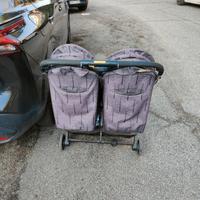 passeggino doppio o gemellare