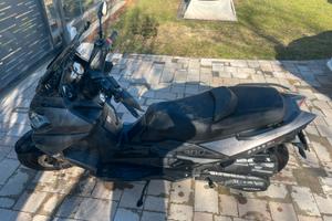 Scooter Wottan Storm S 300