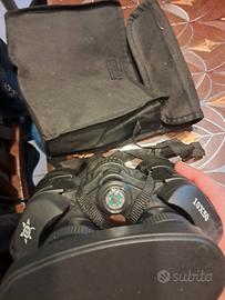 binocolo con bussola 10x50