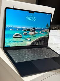 Macbook Air m3 512  16 gb ram 4 cicli di carica