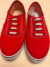 Sneakers tela rosse n. 34 - lacci ricambio
