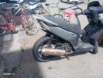 scooter  kimco