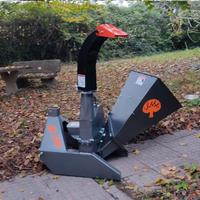 Cippatore / biotrituratore a cardano