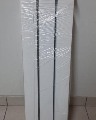 Calorifero/radiatore Nuovo in alluminio 3 elementi