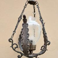 Lampadario vintage in ottone e vetro 