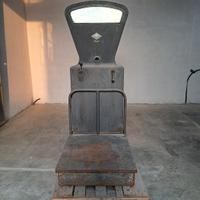 bilancia industriale vintage lario; pr. trattabile