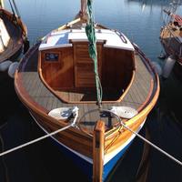 Gozzo in legno armato a vela marconi