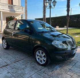 Lancia Ypsilon perfetta