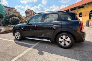 MINI Countryman Cooper Essential 1.5 benzina