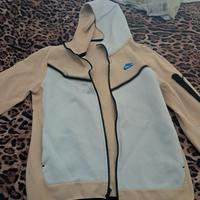 Felpa nike e pantaloni