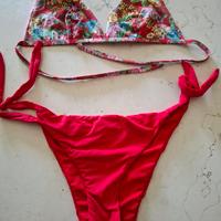 costume bagno donna due pezzi rosso fiori ricamati
