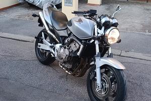 Honda Hornet 750