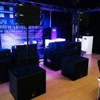 IMPIANTO LINE ARRAY HLS AUDIO DIVA 25