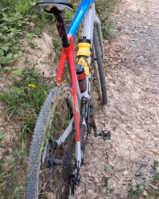 Bicicletta Cube Ciclocross