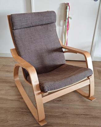 sedia a dondolo Ikea POÄNG