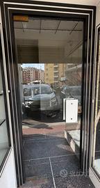 Porta vetro con serratura