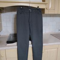 Pantaloni a sigaretta