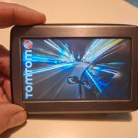 navigatore Tom Tom auto moto camper 