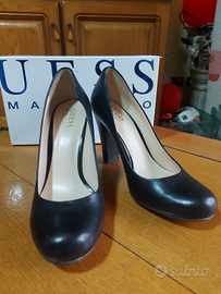 Décolleté nere guess