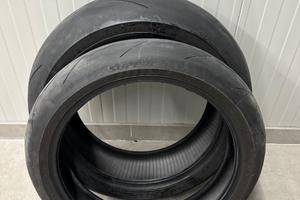 Pirelli Diablo Supercorsa V4 120 70 17 + 190 55 17