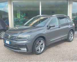 Volkswagen Tiguan R-LINE 2.0 TDI SCR DSG 4MOTION