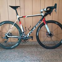bici da corsa COLUER CHRONO  disco - Sram Force22