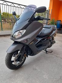 Yamaha T Max - 2002