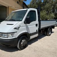 Iveco Daily ribaltabile