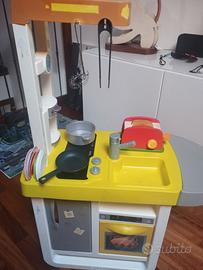 cucina giocattolo