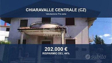 Immobile in asta di 535 m² con più di 5 locali e b