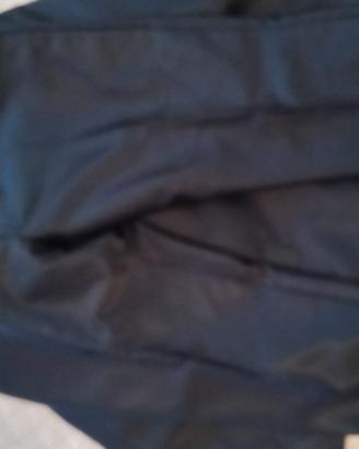 Vestito elegante uomo