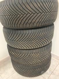 Gomme Michelin 215/50/18