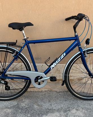 Bici da passeggio misura 28