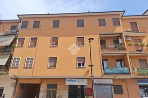 3 LOCALI A COLLEFERRO