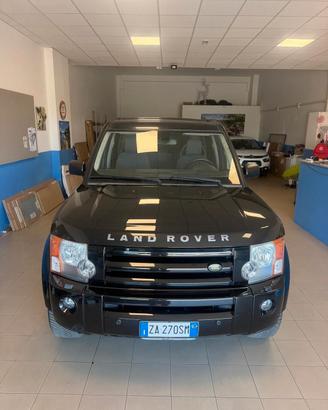 Land Rover Discovery 3 2.7 TDV6 HSE