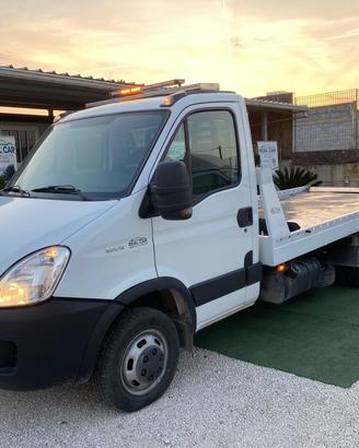 Iveco Daily 35C15 Carroattrezzi Patente B Motore 3
