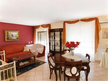 Appartamento 100mq 1° piano