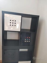 Scaffale a cubi