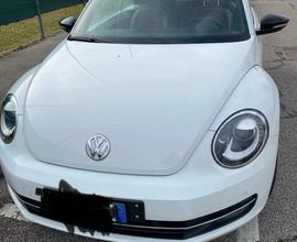 VOLKSWAGEN New Beetle - 2014